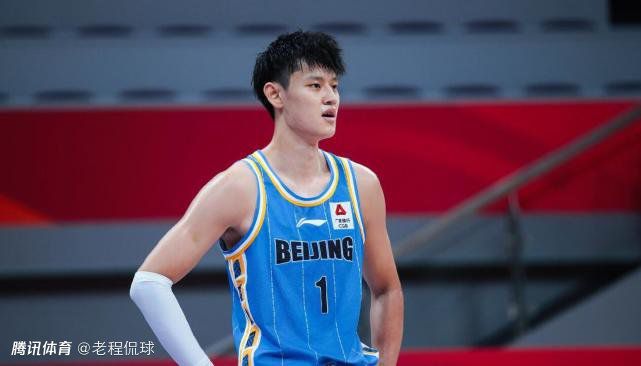 莫德里奇伤势不重 预计将缺战那不勒斯和格拉纳达在皇马3-0击败加的斯的比赛中，38岁的莫德里奇伤退。